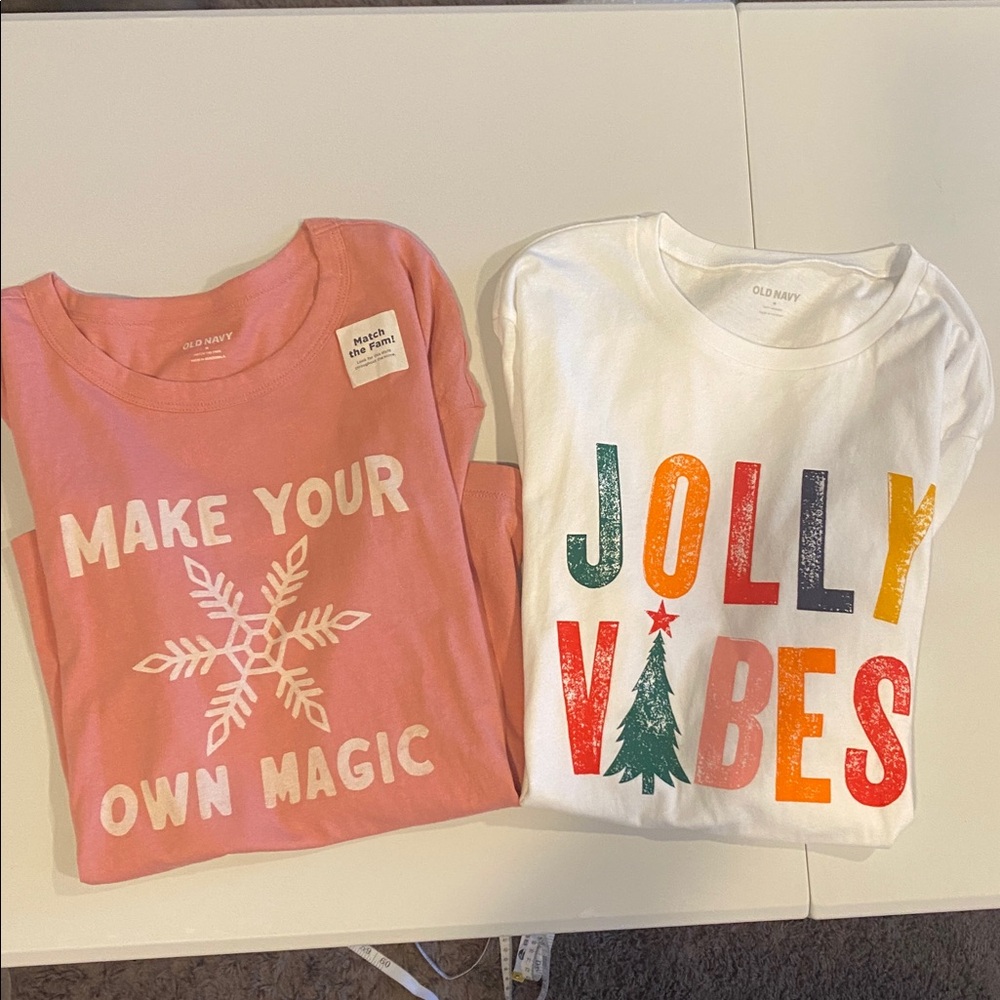 Old Navy Holiday Graphic Pajama Lounge Shirts Size Medium